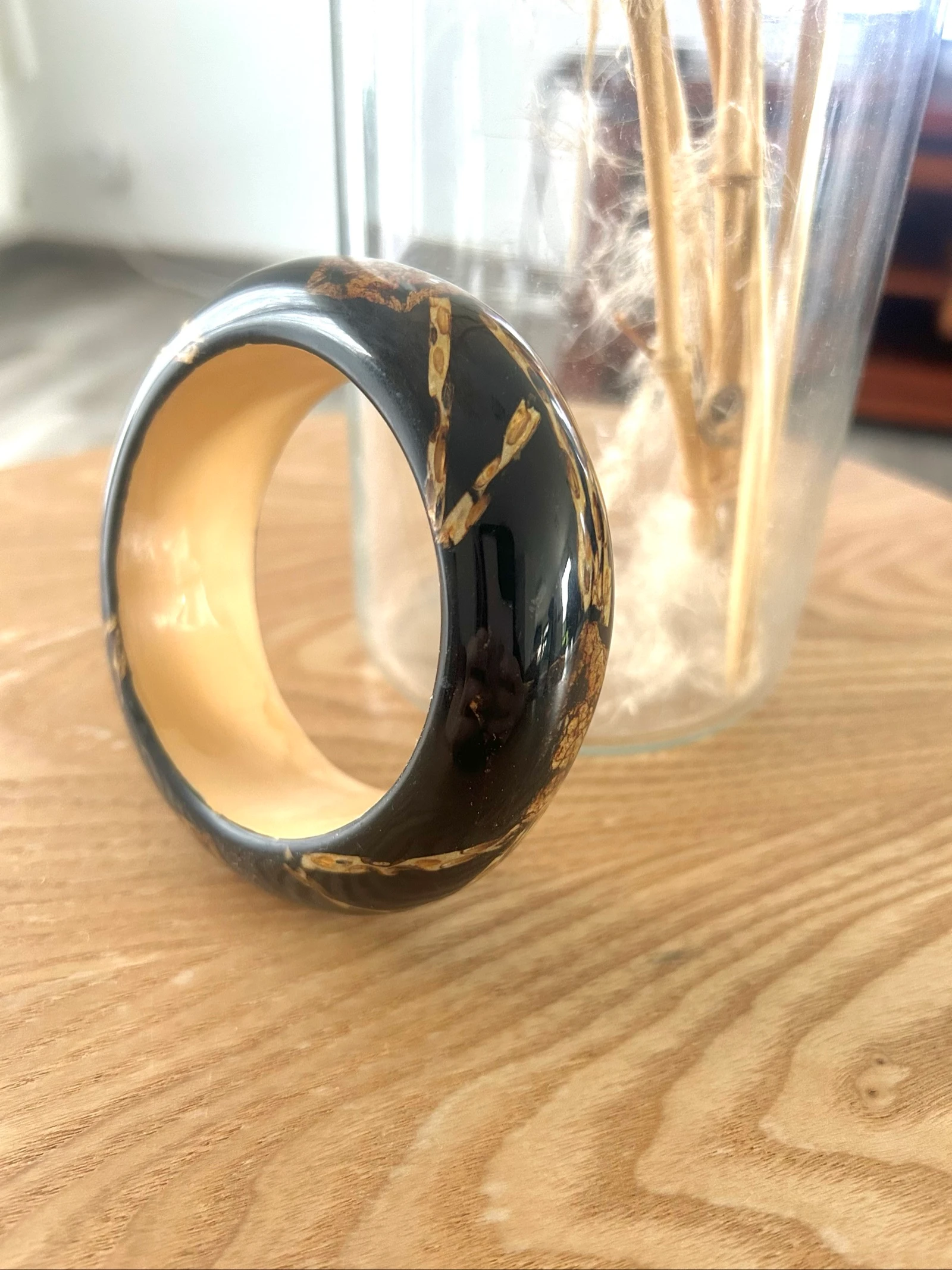 Pulseira de fantasia para encaixar marrom efeito mármore dourado – photo 8